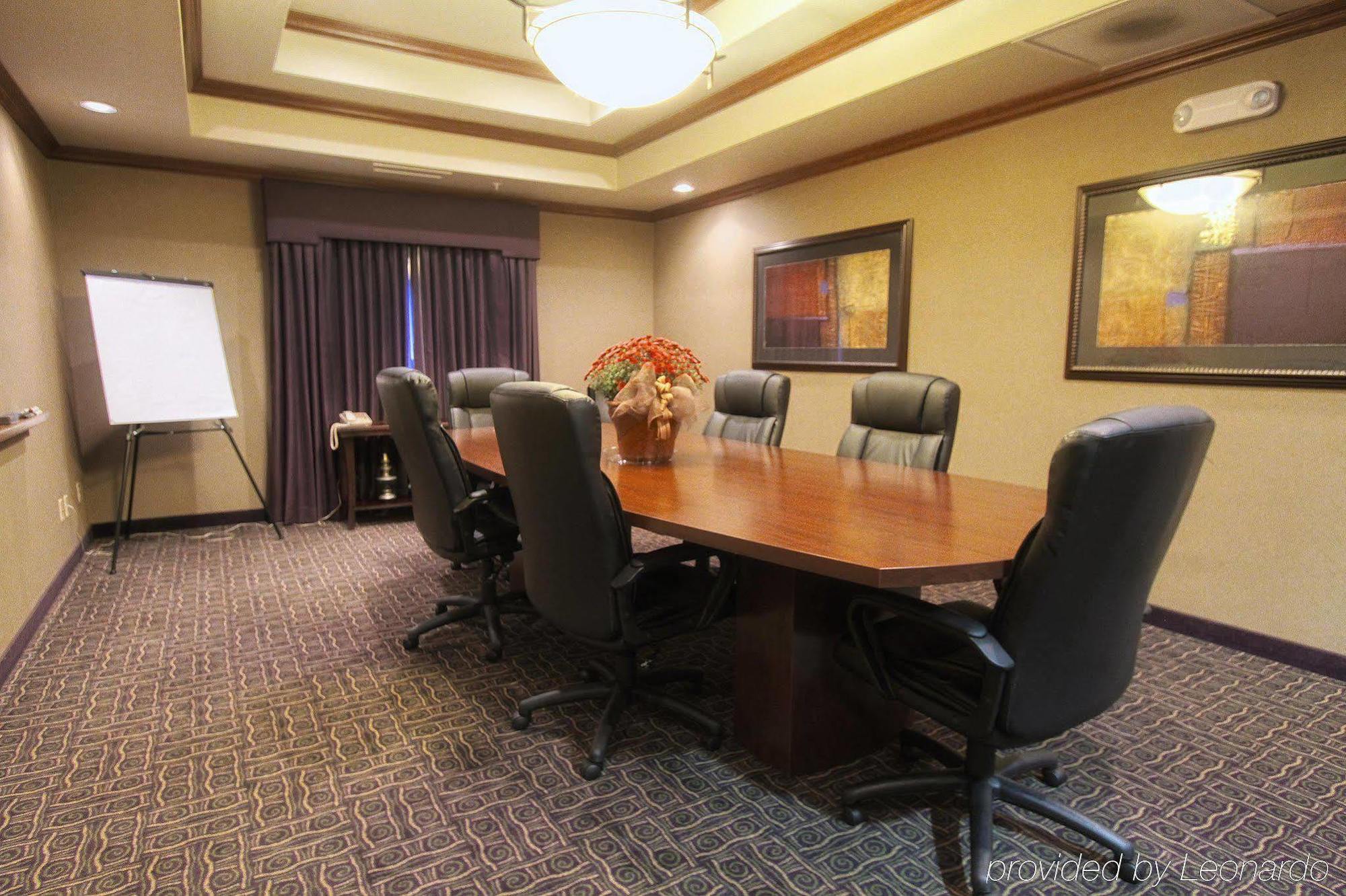 Hampton Inn Siloam Springs Business photo